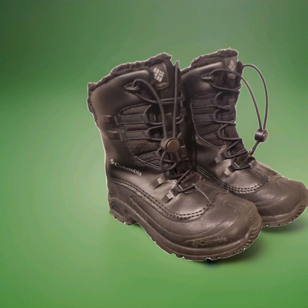 Columbia Boys Bugaboot Celsius Snow Boots Black Sz 3  400g Insulation Onmi-Heat